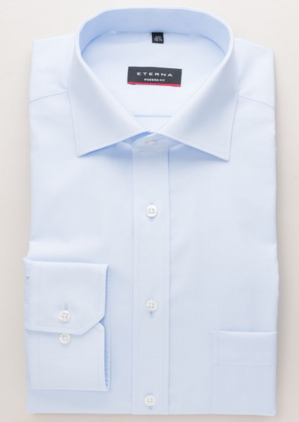 Eterna Hemd MODERN FIT UNI POPELINE hellblau mit Classic Kent Kragen in moderner Schnittform